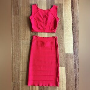 Cute 2 piece set from BCBG, tight, short skirt.
